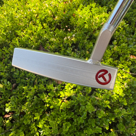 Right handed Scotty Cameron tour phantom 7.5 putter