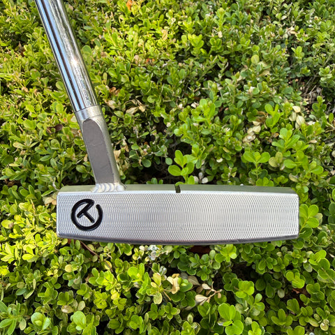 Left handed tour 5.5 Scotty Cameron putter