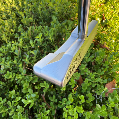 Left handed tour center shaft Newport 2