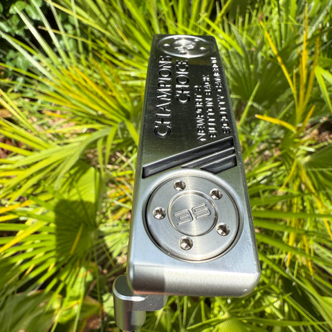LH Newport 2 Buttonback