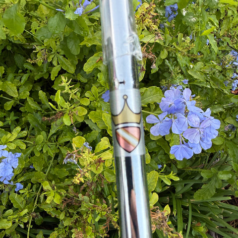 New grip in plastic lefty Newport 2