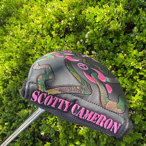 Right handed Scotty Cameron tour phantom 7.5 putter